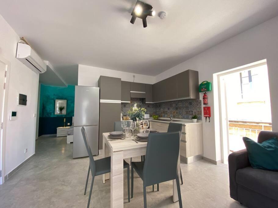 Lovely 1- Bedroom Apartment In Floriana Exterior foto